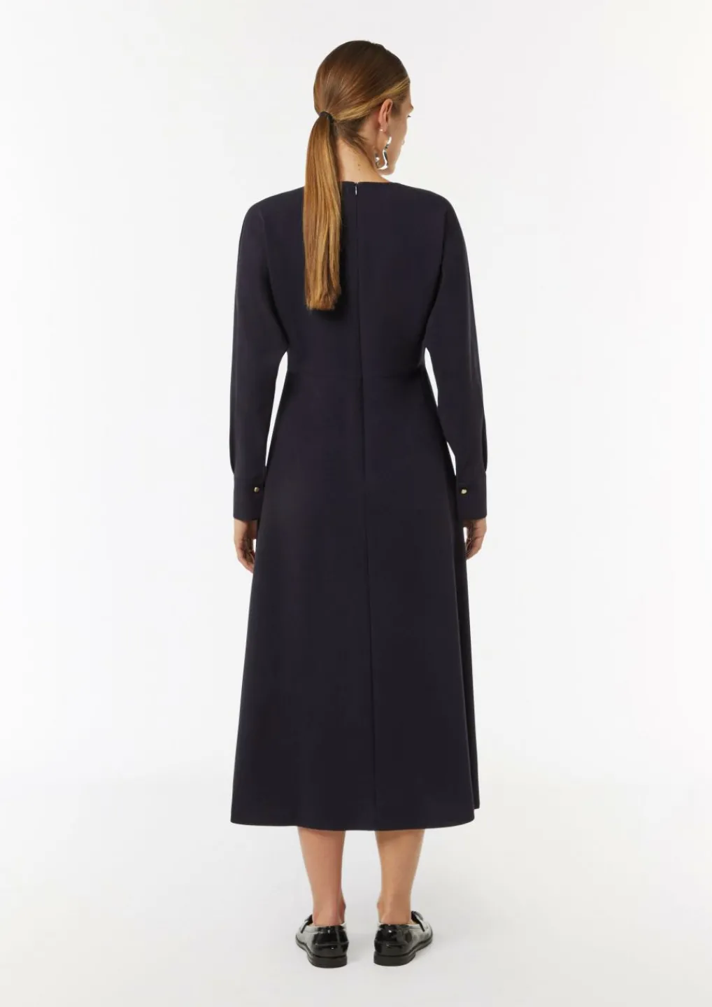 Stilvolles Midikleid mit Fledermausärmeln-Comma Hot