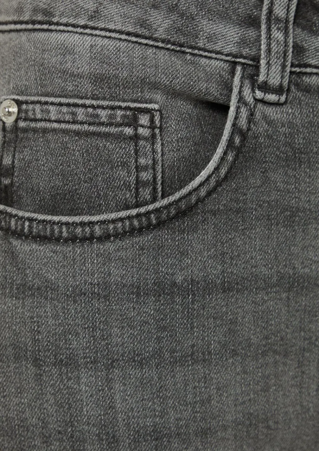 Straight-Leg-Jeans mit gefranstem Saum-Comma Outlet