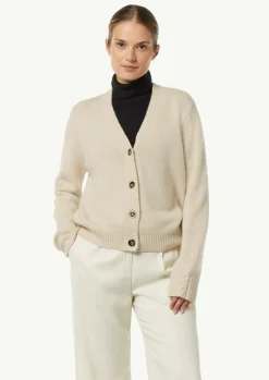 Strickjacke mit Zopf-Detail-Comma Hot