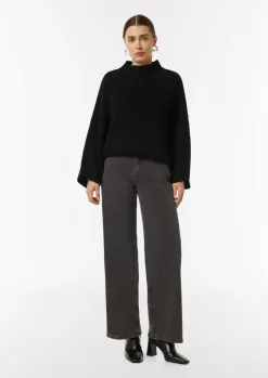 Strick-Poncho mit Stehkragen-Comma New