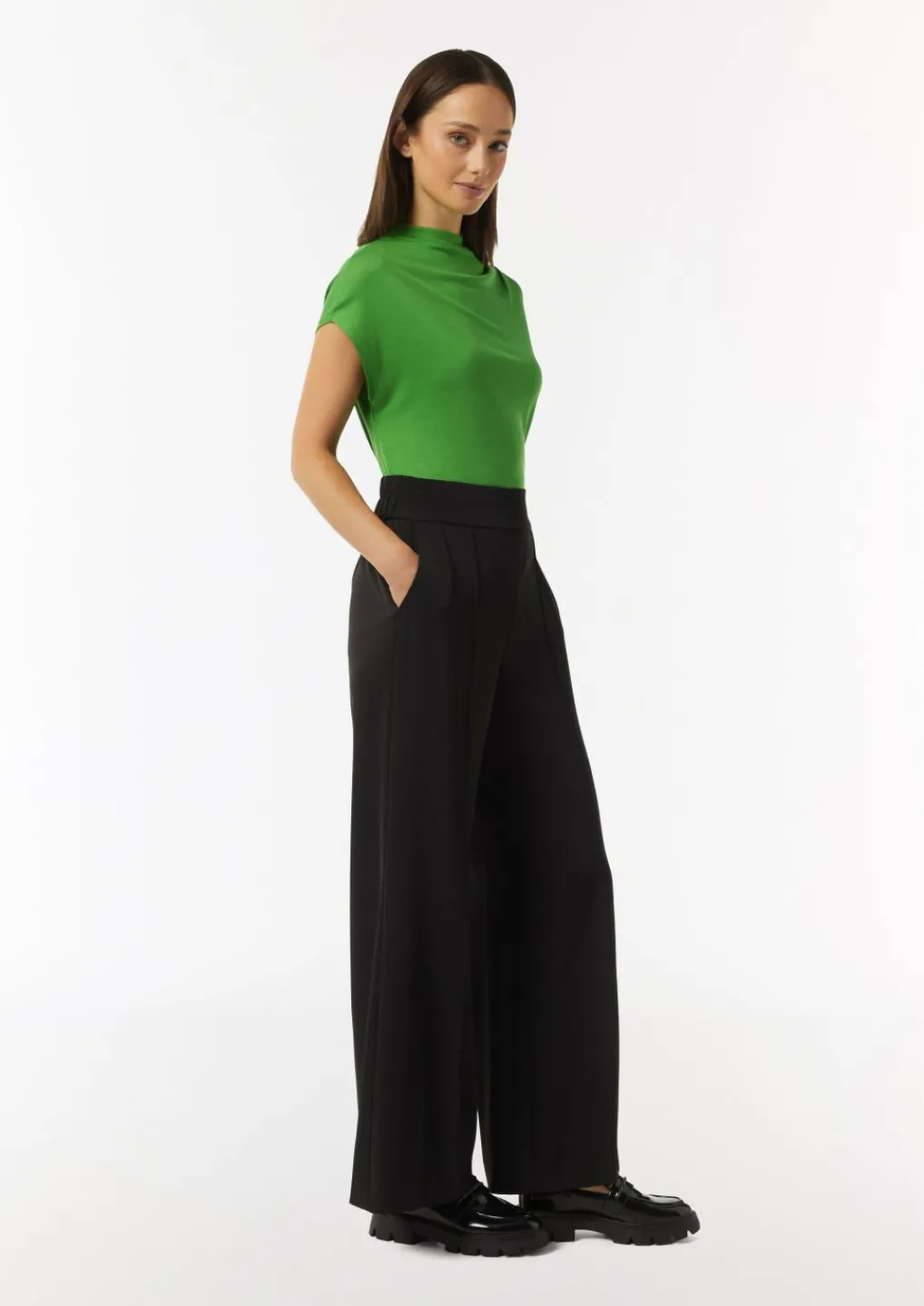 Strick-Shirt aus Lyocellmix mit Faltendetails-Comma Hot