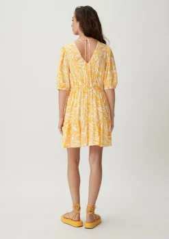 Stufenkleid aus Crêpe-Comma Hot