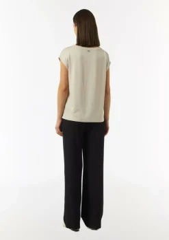 T-Shirt im Fabricmix mit Rippdetail-Comma Outlet