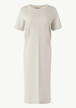 T-Shirt-Kleid mit seitlich geschlitztem Saum-Comma Hot