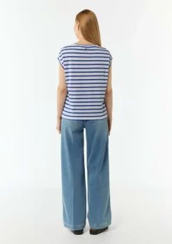 T-Shirt mit floralem Print-Comma Fashion