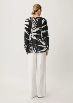Viskosebluse mit All-over-Print-Comma Hot