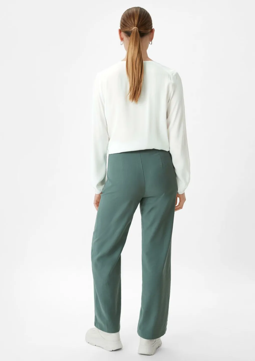 Viskosebluse mit V-Ausschnitt-Comma Fashion