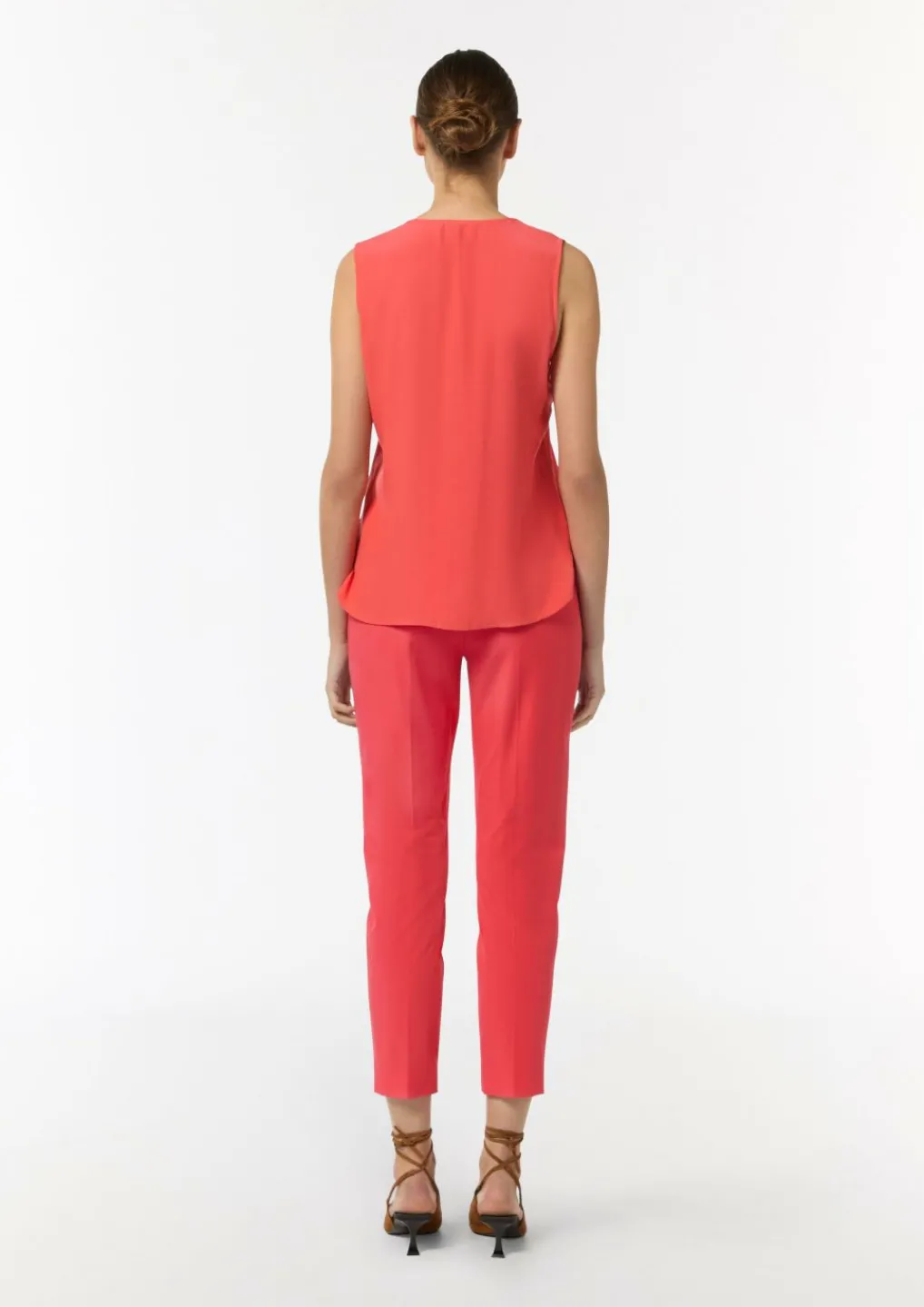 V-Neck-Top aus Crêpe-Comma Best