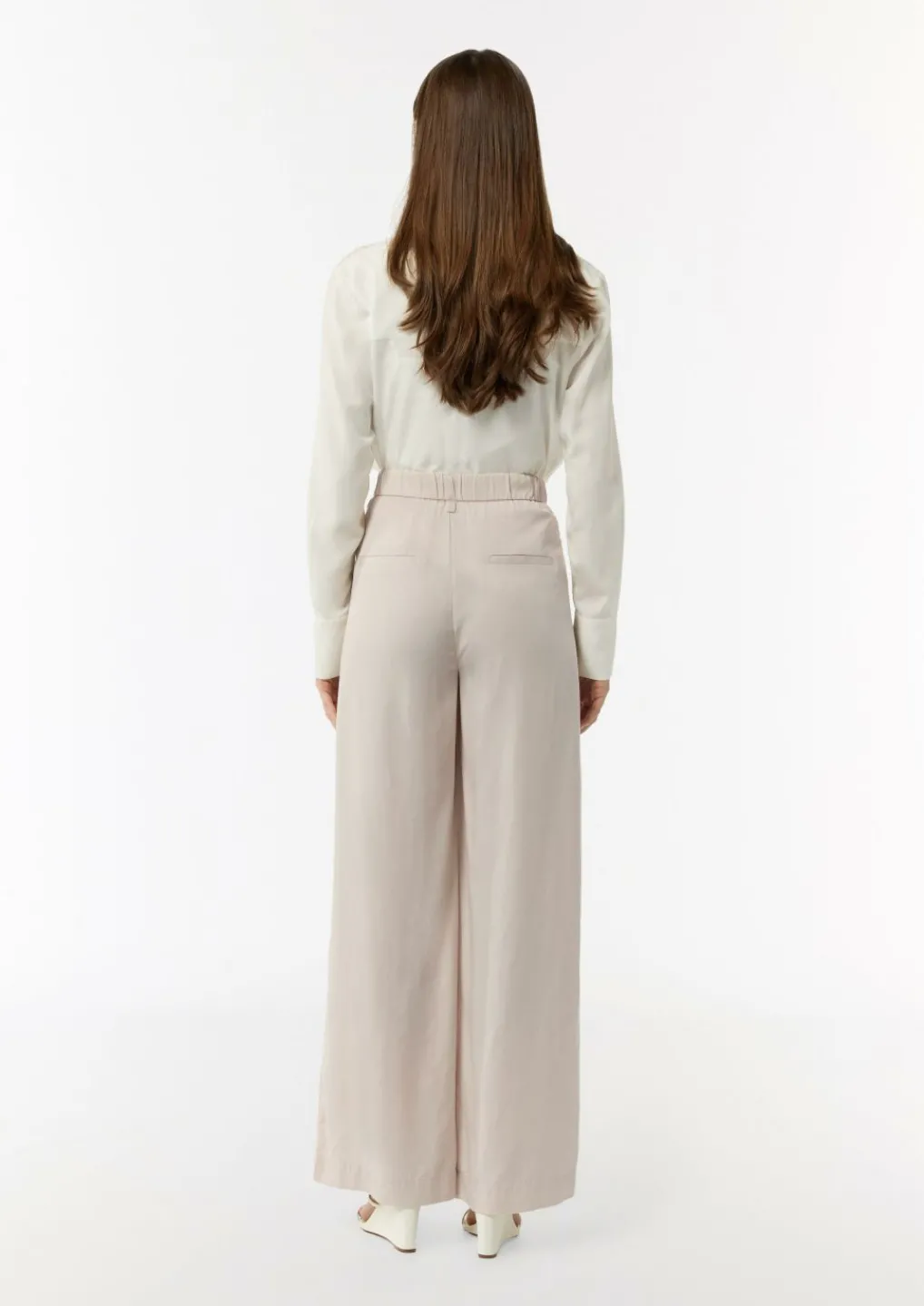 Wide-Leg-Hose aus Lyocell mit Elastikbund und angedeuteten Taschen-Comma Fashion